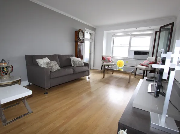 455 Fdr Drive image 1 of 15