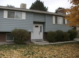 5355 S Skeeswood Cir, Salt Lake City, UT 84129