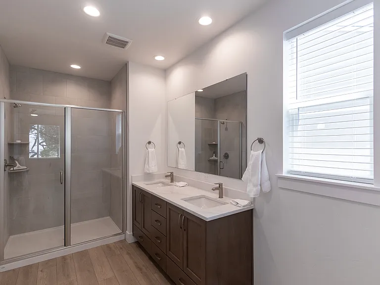 8933 W Tamworth Dr — Photo 25