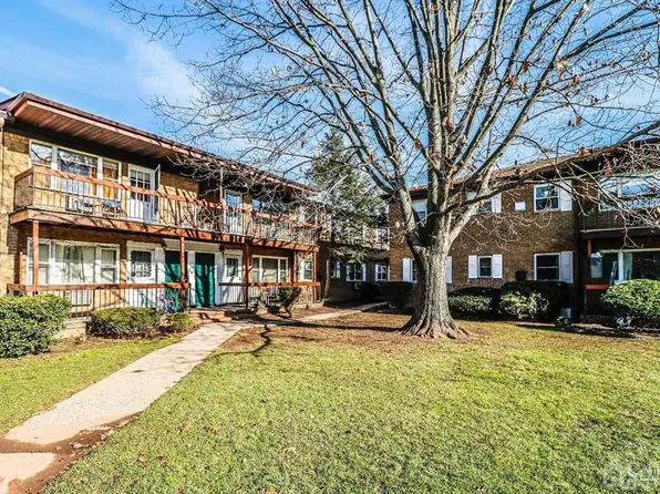 55 Gills Ln Unit 21, Iselin, NJ 08830