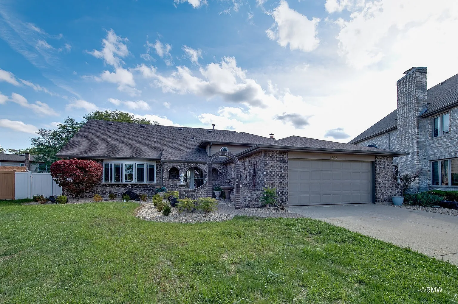 1207 N Ashwood Ct photo 1