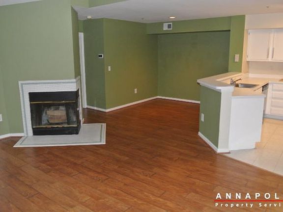 2nd image of 10 Amberstone Ct APT K
