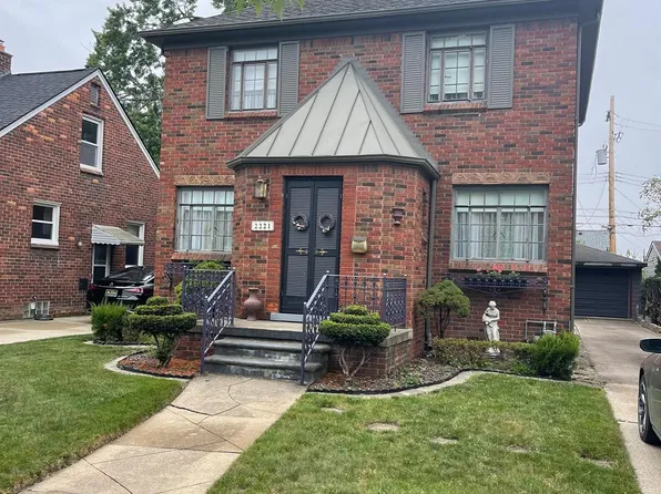 2221 N Elizabeth St, Dearborn, MI 48128