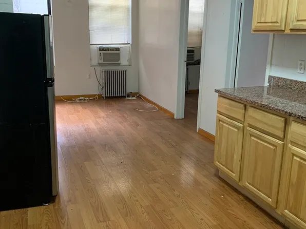 10 Elizabeth St APT 4R, New York, NY 10013