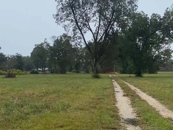 8800 W Williams St #X, Citronelle, AL 36522