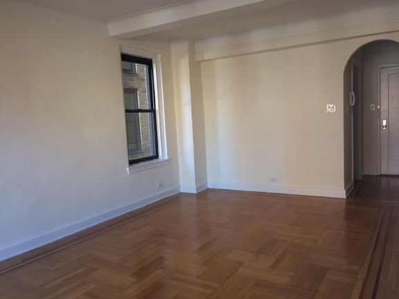 2nd image of 201 W 77th St APT 9H