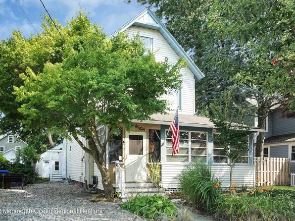 34 Parker Avenue, Manasquan, NJ 08736