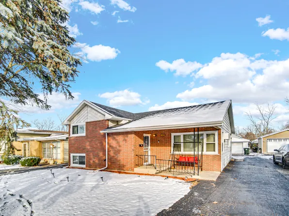 3124 Woodworth Pl, Hazel Crest, IL 60429