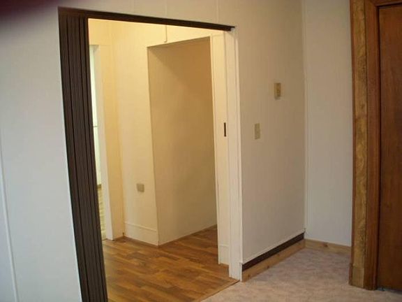 Bdrm to hallway