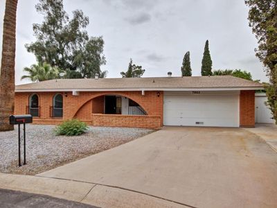7002 E Colonial Club Dr, Mesa, AZ, 85208