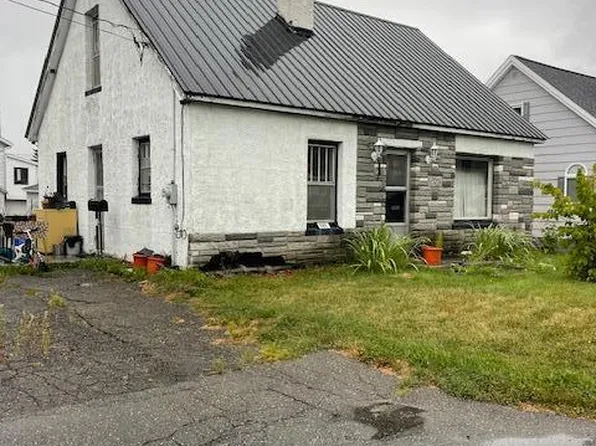 161 Mountain View Avenue, Madawaska, ME 04756