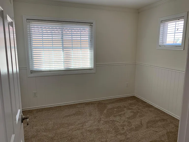 8179 Rimridge Ln — Photo 16
