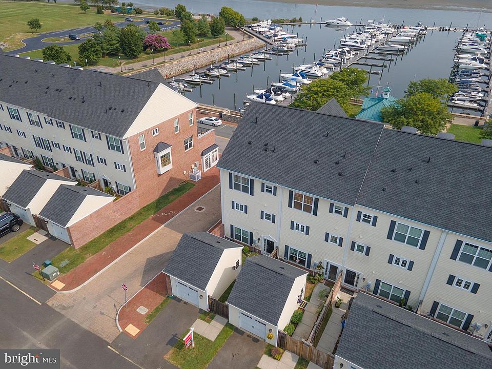1st image of 572 Marina Landing Ln