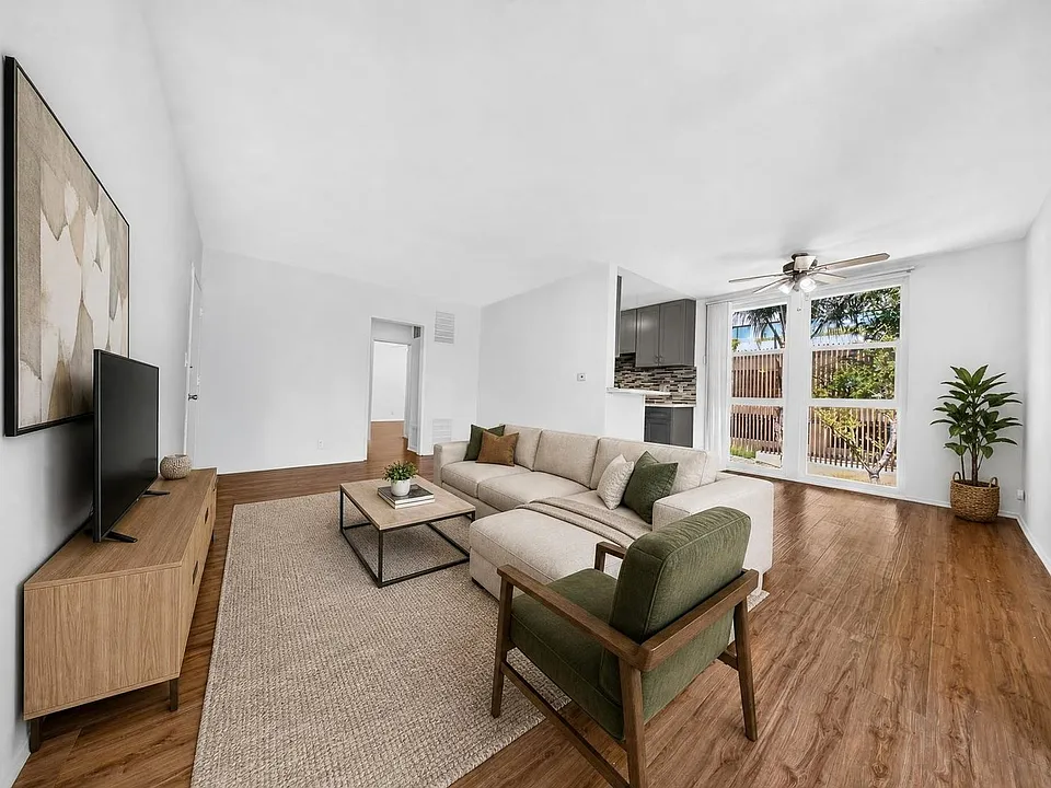 9030 Harratt St.