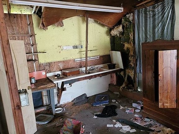 5th image of 676 Frayser Dr