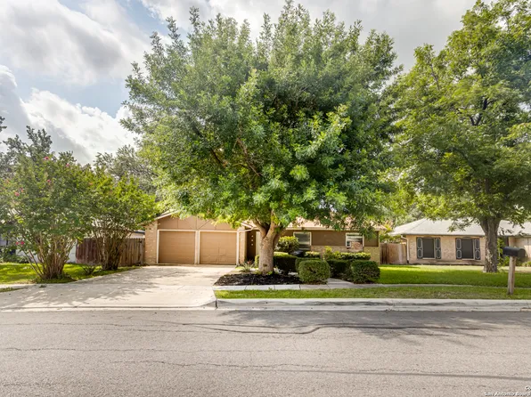 3414 NORTHERN HEIGHTS DR, Schertz, TX 78108