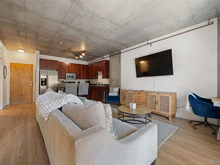 1475 Delgany St #307 — Photo 9