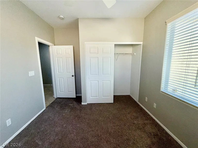 8565 Vestia Ct — Photo 15