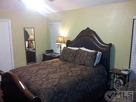 5th image of 4767 Meadow Trail Dr