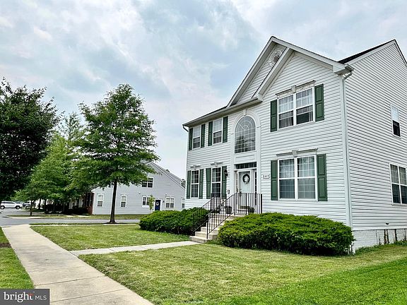 2nd image of 207 Coleman Dr