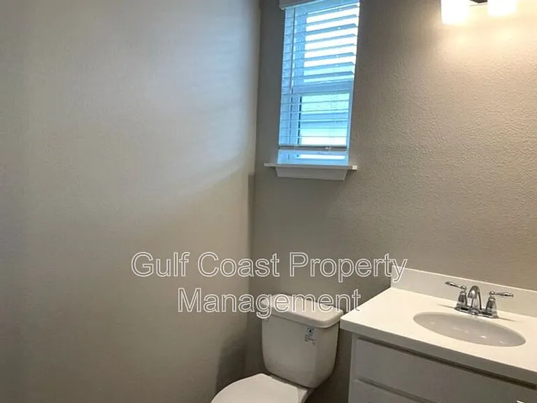 15352 Isla Palma Ln — Photo 7