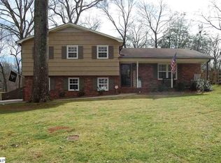 120 Brookbend Rd, Mauldin, SC 29662