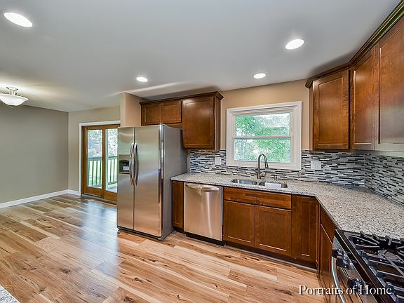 5th image of 10220 Sunridge Dr