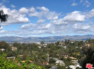 11351 Dona Teresa Dr, Studio City, CA 91604