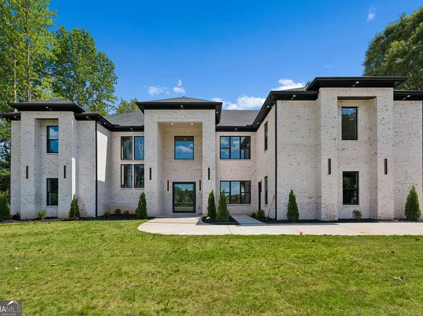 1035 Auburn Rd, Dacula, GA 30019