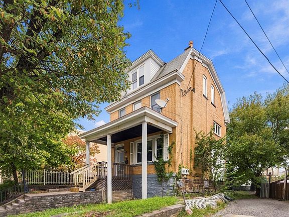 2nd image of 135 Bigham St