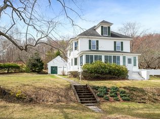 64 Whitehall Rd, Amesbury, MA 01913
