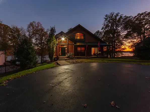 335 Mallard Point Cir, Camden, TN 38320