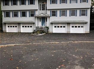 87 Pierce St, Fairfield, CT 06825