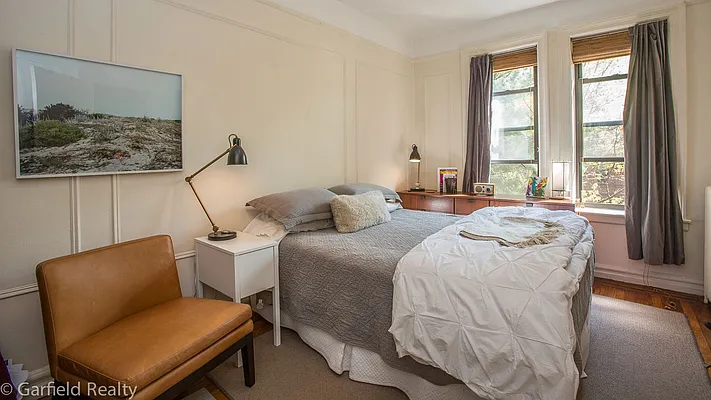 Rented by Garfield Realty  | media 32