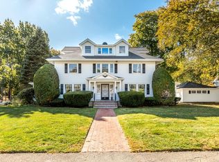 35 Copeland Ave, Reading, MA 01867