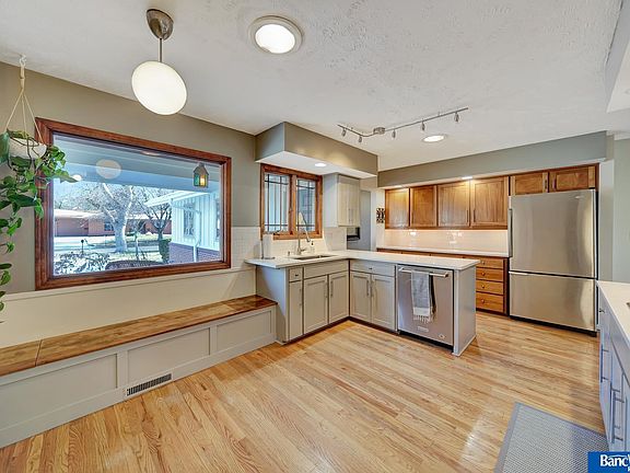 2nd image of 1701 Brent Blvd
