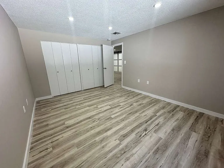 44B117 Avonwood Rd #117 — Photo 28