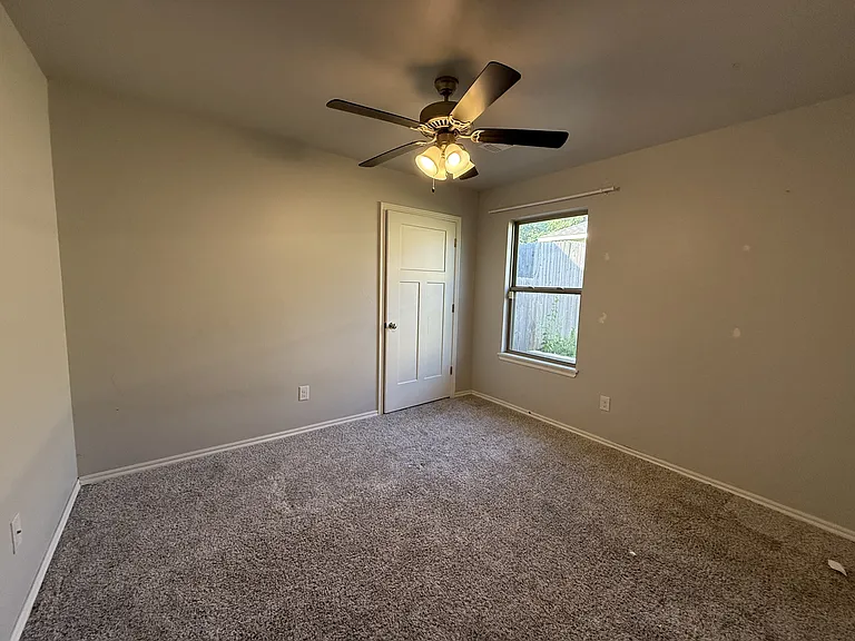 4405 W Country Club Dr — Photo 8