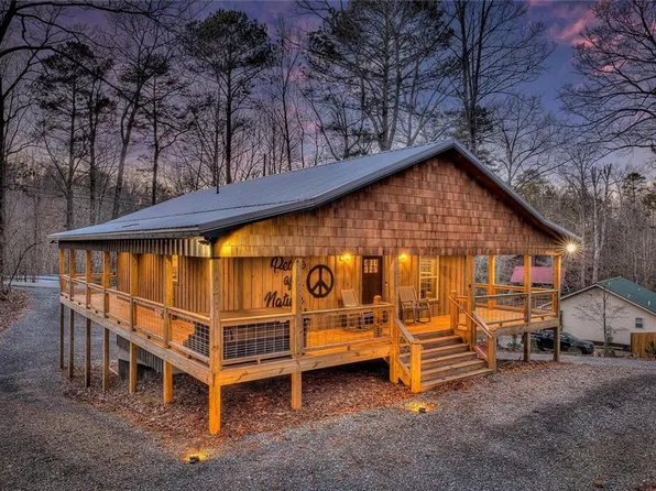747 Matrix Ln, Ellijay, GA 30540