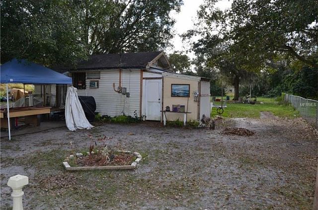 1st image of 2813 Eaton Ave