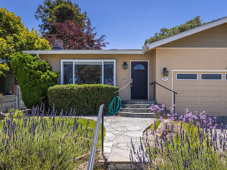 657 Spazier Ave — Photo 4