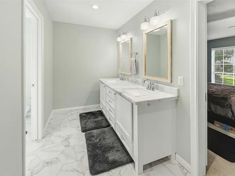 19302 Forest Fern Ct — Photo 12