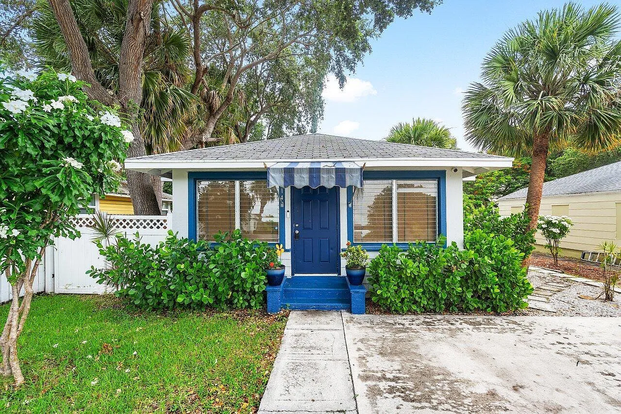 2 bed, 1.0 bath, 928 sqft, $3,500 — Photo 3