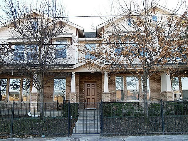 2nd image of 162 High School Dr