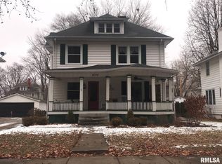 1420 Lowell Ave, Springfield, IL 62704