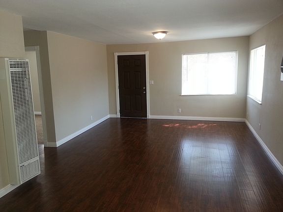 4th image of 2353 E Robindale Ave