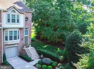 3867 Inverness Rd, Fairfax, VA 22033