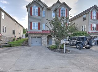 38 Earhart Rd, Bluff City, TN 37618