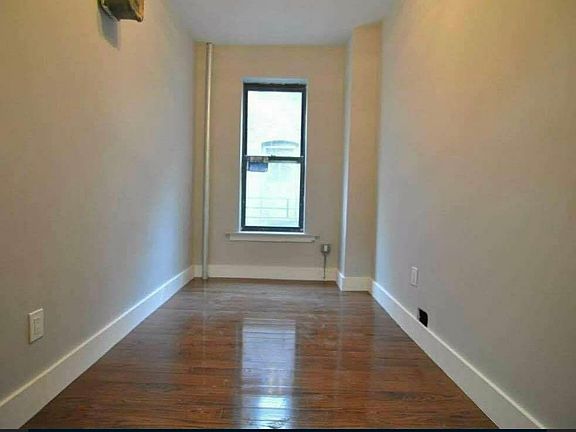 5th image of 125 Vermilyea Ave Residence 4