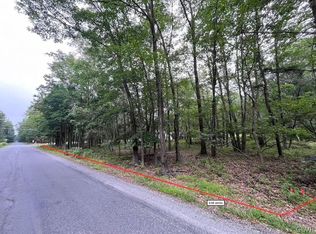 35 Pawnee Trl, Albrightsville, PA 18210